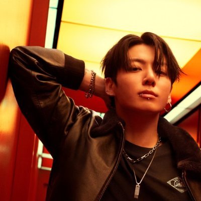 han⁷ ⟭⟬e're b⟬⟭ck 🍝🪷🍺 Profile