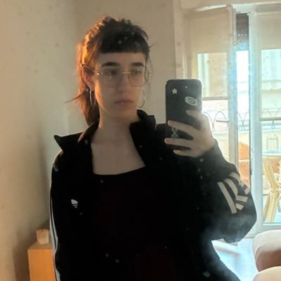 t0ntaina's profile picture. spiraling