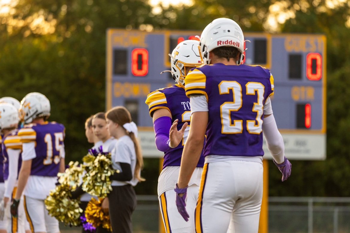 Cars0n_sikkink's profile picture. co 2029/football, basketball, track| 6’0| 170lbs| olb/te| 4.0gpa