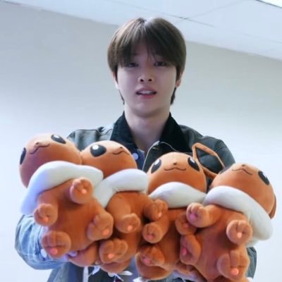 sungchanseok__'s profile picture. | ɪɴғᴘ | fan account ◡̈ .★* | ᴛʜᴇ ʙᴏʏᴢ | ᴅᴀʏ6 | ʀɪɪᴢᴇ | #ค่าขนมจ๋องแจ๋ง ⇄ @jnnrrs @Markjrtn ⇆ ༘♡ ·͜·♡