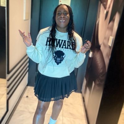 ash_cleaves's profile picture. Child of God. Alum of @fairfightaction, @EmoryLaw, & @HowardU. Mostly hoops and a little politics.