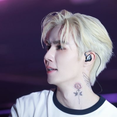 Zsmile88's profile picture. 