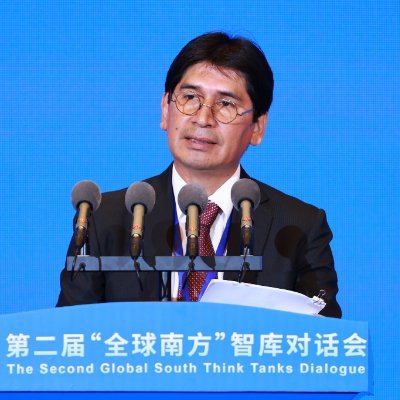 rgalarreta's profile picture. Secretario Nacional de la Juventud de Perú 2011-2016, Minedu. Estudios Culminados de Maestría en Gestión Pública UP. Ingeniero Electrónico UNI. Nacionalista.