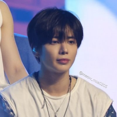 Meow_moa0205's profile picture. 영원한 모아 지킴이 우리 다섯𖤐