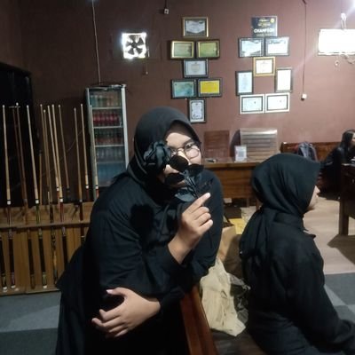 IsnainiNrl77's profile picture. 