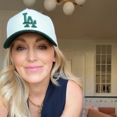 big_kelly32's profile picture. I'm a caring and honest lady, l'm here to help people in need, giving to people in need is the best thing someone can do to make the world a better place