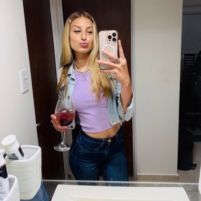 AudisioRoocy's profile picture. 📌un nuevo día con el sol nos va a llegar