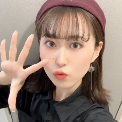 yamada_mayuka's profile picture. 山形県出身/25歳 緑が好き💚ただのオタク STAY🧭《出演》#レディゴ2022 /#冬イロ /#50m_24 /#冬イロ2 / #くろばら緋色 / #時ニー /#最高の恋愛 /#美シヒ國2025 /next▶︎ 12月 #あさぎもん2025 1月⁇⁇