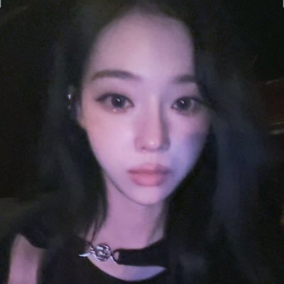 yi779165's profile picture. 