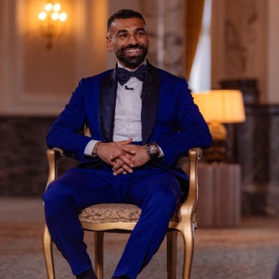 AshleyE30883's profile picture. Somewhere a kingdom to rule