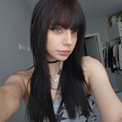 triz3ratops's profile picture. Analista de ciberseguridad 👩🏻💻 || Streamer a ratos 👾 || ✩ Cuenta secundaria: @kurisutriz3 ⊹₊꒷︶꒷꒦‧₊˚⊹