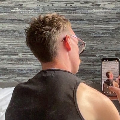 bradeeznutzz's profile picture. your friendly neighbourhood slut