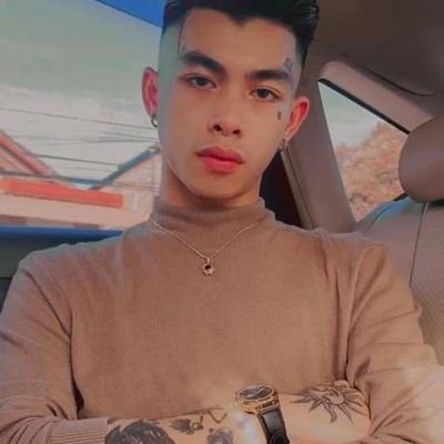 f1n0mn's profile picture. 