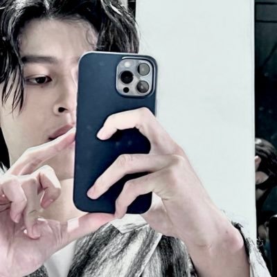 watxskirdsseu's profile picture. loves any ships ─── ⋆⋅♡︎⋅⋆ #ปอนด์ภูวินทร์ #จุงดัง #เจมีไนน์โฟร์ท #สกายนานิ #วิลเลี่ยมเอส #ดิวธี #โชกุนแอสตัน ‹𝟹 ⋆˚.⋆ 🤍ྀི