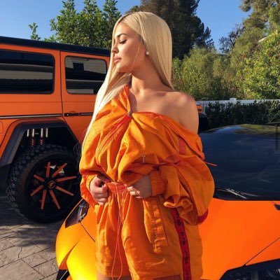 Kate14847420078's profile picture. I'm a caring and honest lady  I came from a wealthy family I came here to help the poor in any https://t.co/oMIU5tQFTr if you’re interested 💕❤️