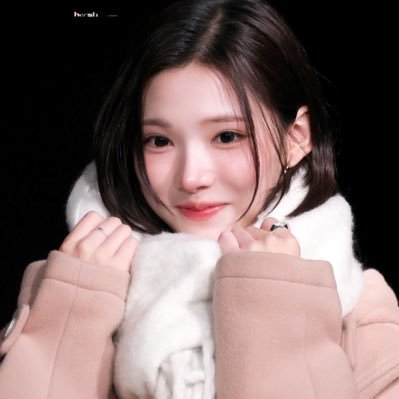 lovekyujinni's profile picture. 