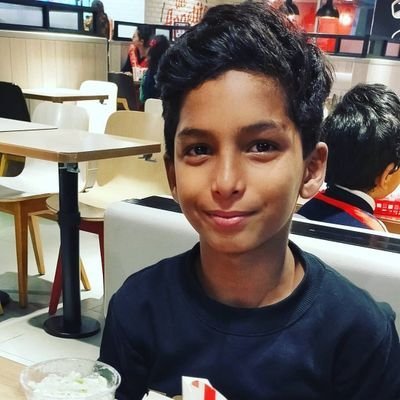 reeyang192's profile picture. میاں نوازشریف 😘