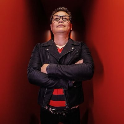 GozenyojiSuguru's profile picture. 1975年生まれ50歳。 日本🇯🇵 佐賀県唐津市出身。 「常に誰かを何かを応援する」 を人生と音楽のテーマに シンプルで力強いサウンドを届ける。 唐津市を拠点に バンド2ピースバンド(THE MODAELS) 又はテレキャスター1本で弾き語る。 どこでも演れます！お仕事依頼はDMへ。 公式サイト↓↓↓