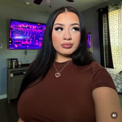 lesliekcmo's profile picture. 22 🇲🇽