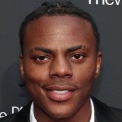 Faazxl's profile picture. 