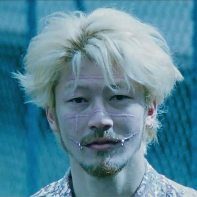 TOMOTENDETENTE's profile picture. C'est la fissure qui précède les débris