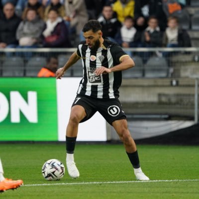 Ozark____'s profile picture. ⚫️⚪️