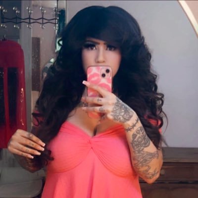 xosydvicious's profile picture. Spicy & sweet. Native Princess. Girl gaming enthusiast. Intellectually inclined. Criminal Justice major. Ezekiel 25:17 🕊️