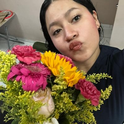 kathiecore's profile picture. future’s gonna be okay 🧘🏻‍♀️🧘🏻‍♀️