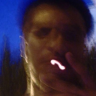 withnoillusion's profile picture. أسرفت بالكتُمَانِ حَتَّى جَهَلْتَ كَيْفَ أَبُوحُ