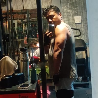 DhrubajDutta's profile picture. A photographer who can write for his life and paint for his soul. I BE!