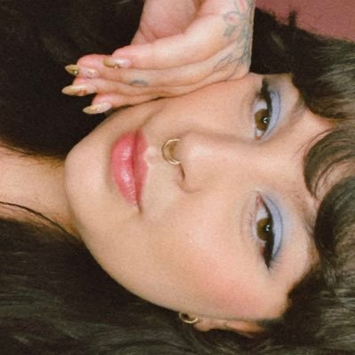 inamorta's profile picture. puro suco do caos, tiro umas cartas, gateira e respiro arte