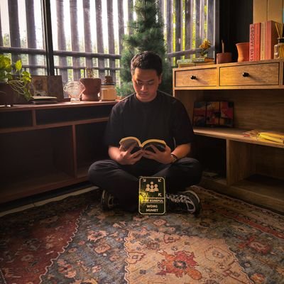 SennSenn09's profile picture. Vivamus, moriendum est.