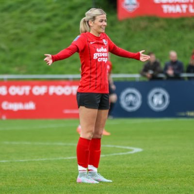 DanielleRowe96's profile picture. @LewesFCWomen