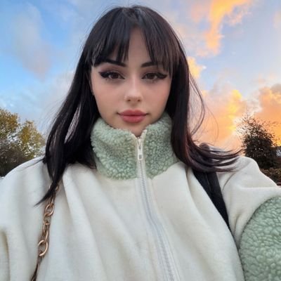 muat0rii's profile picture. #rpp de Muatori
1m51 de bonheur 😝
DM ouvert je ne mord pas 😉