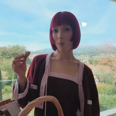 _pompomjurin_'s profile picture. 