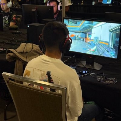 SteeezyPOV's profile picture. 