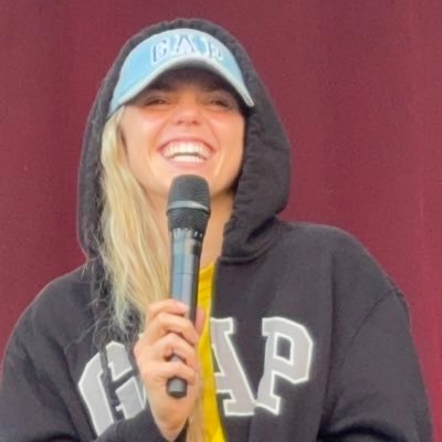 rcbinsbuckley's profile picture. i think we should all just kill ourselves @rmjmayflower private