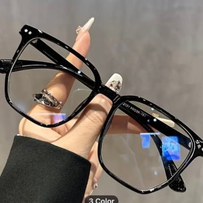 wunmi050's profile picture. 