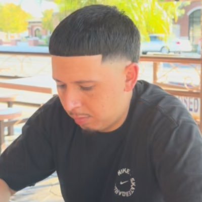 li1ant's profile picture. 