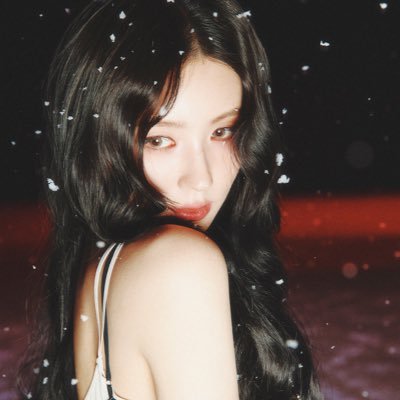 rei_chan_99's profile picture. 26 | 💙 | twice | gg enjoyer | blue hair wheein enthusiast | ao3: dalgichaechae
