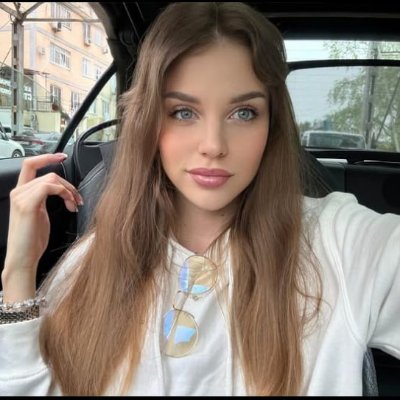 Joellegn41's profile picture. You’re my peace in a world full of chaos 🕊💖