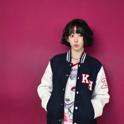 icyroseanne's profile picture. 💙🌙⭐️🦋