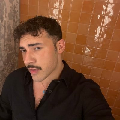 psychobutyeto's profile picture. olayım