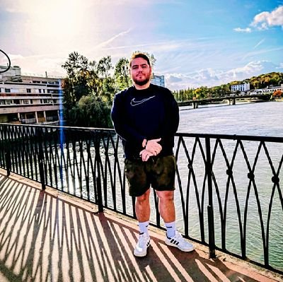 Robertito92's profile picture. La gloria no tiene precio,Olimpia de Paraguay. No todo lo que escribo tiene que gustarte, analista de lo que sea,Estoico, No me comparen por que yo no compito!