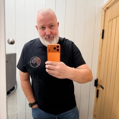 davidwillia78's profile picture. 
