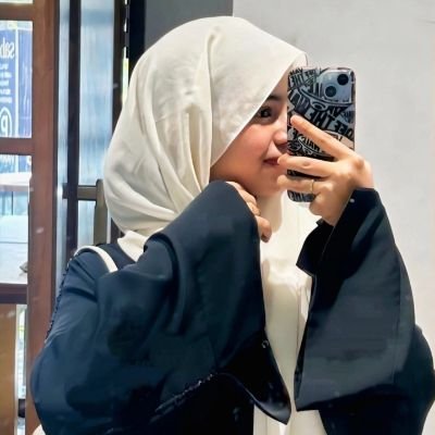 aafiya001's profile picture. Information