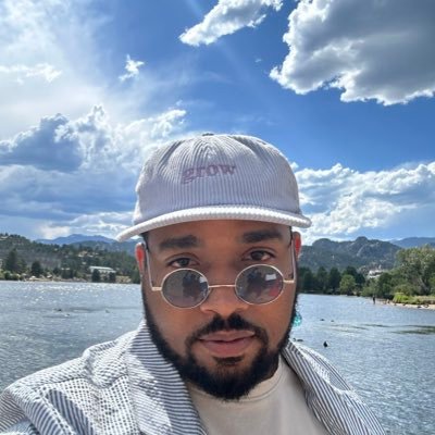 SnappedByCarmen's profile picture. photos by yours truly. 📸☁️