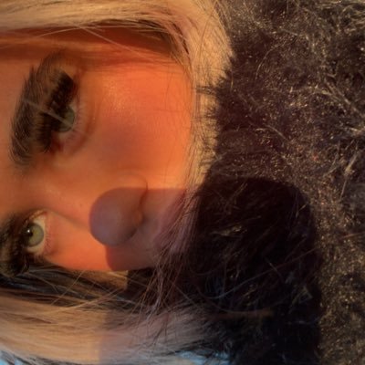 ee03x's profile picture. 