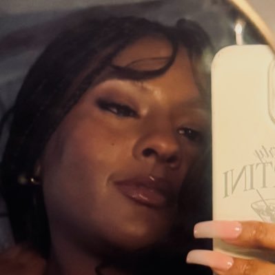 nijea_marie's profile picture. just talking & liking shit