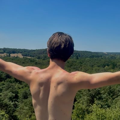 Maxence_75's profile picture. 